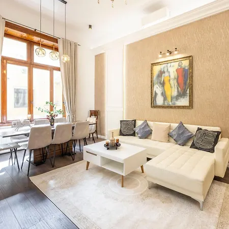 Apartamento Classy Quentin Dream In The Heart Of Budapeste