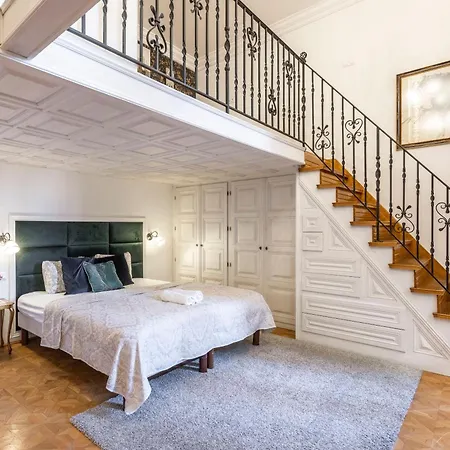 Classy Quentin Dream In The Heart Of * Budapešť